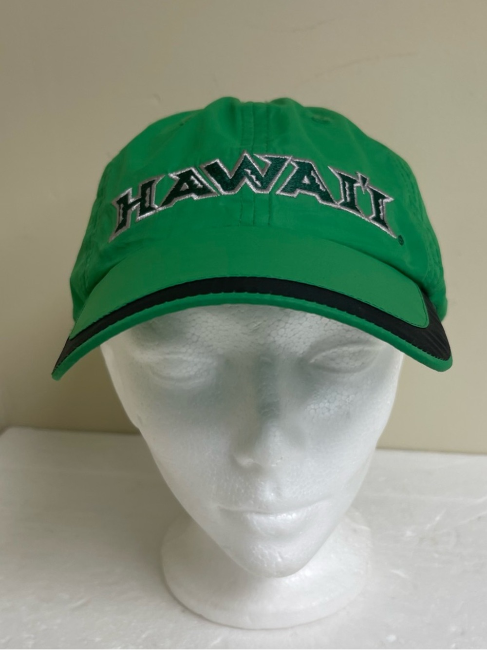 KOP University of Hawaii Baseball Cap Strapback Hat Green  NCAA Rainbow Warriors